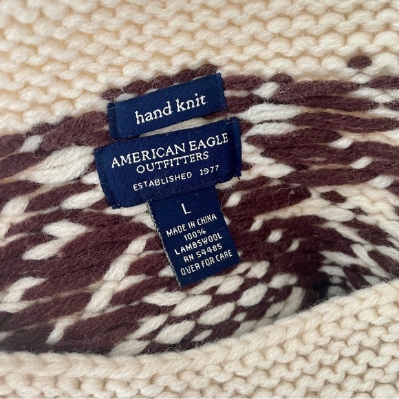 American Eagle Outfitters AEO Hand Knit Lambswool Sweater Cream Ivory Large - Picture 2 of 6